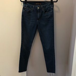 Joe’s dark wash skinnies